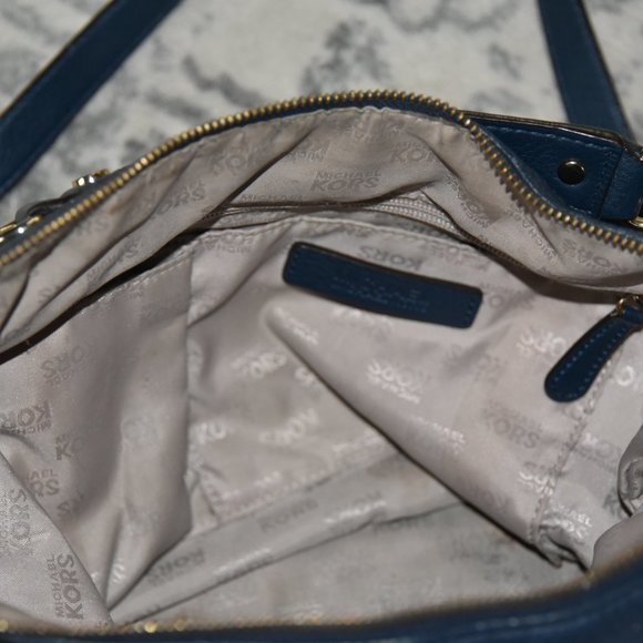 Michael KORS navy blue MEGAN Crossbody shoulder SLOUCH handbag LEATHER gold - Picture 11 of 15